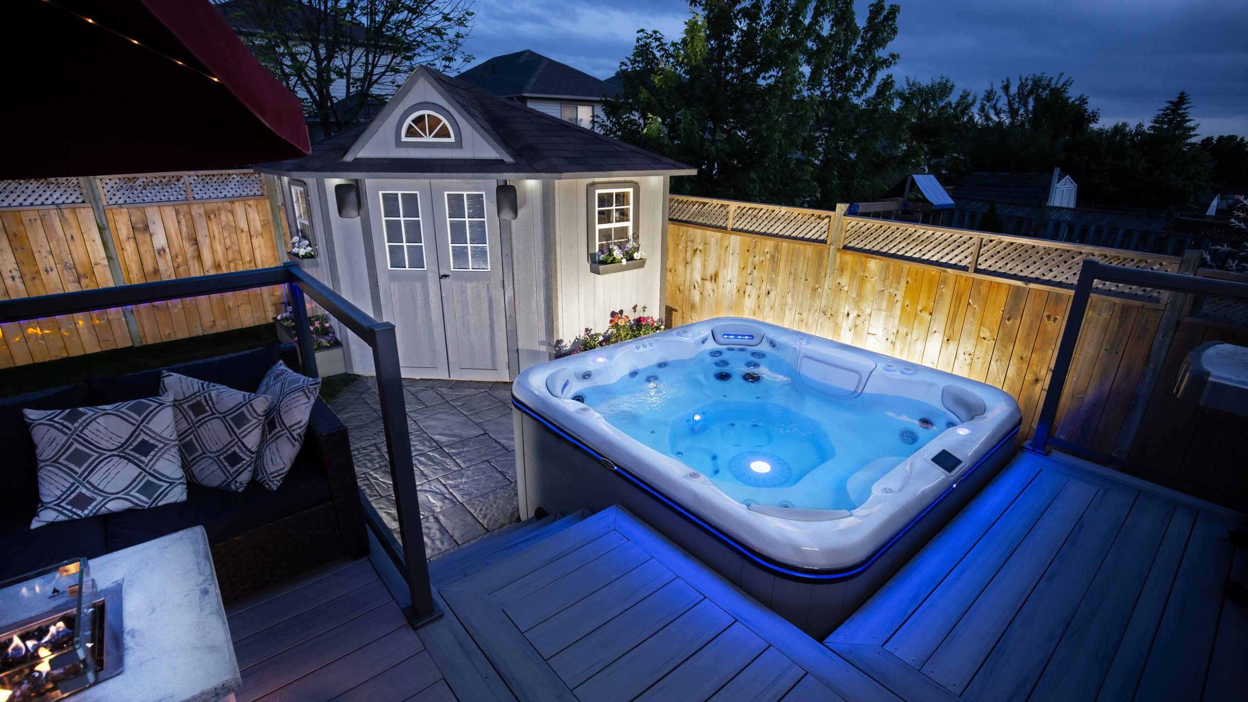 Spa-Autonettoyant-Hydropool-Signature-728-Platinum-2025-6